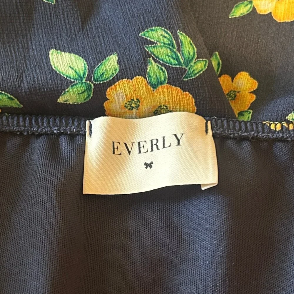 Everly mini dress, green/yellow floral on navy, sz S